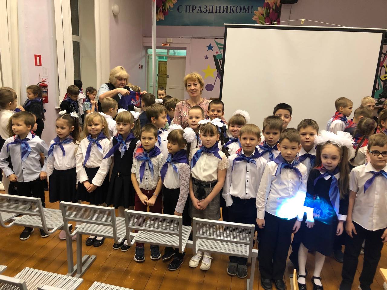 Торжественная церемония посвящения обучающихся начальных классов в ряды «Орлята России».